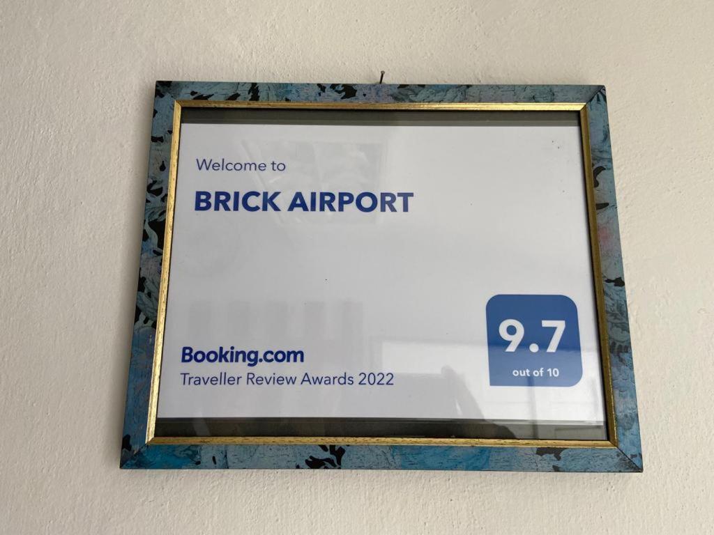 Brick Airport Cristian (Sibiu) Exterior photo